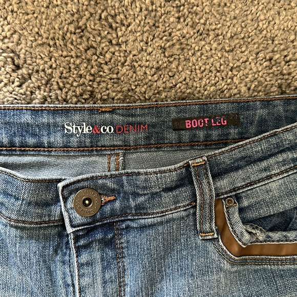 Style & Co Bootleg Jeans - Picture 5 of 5